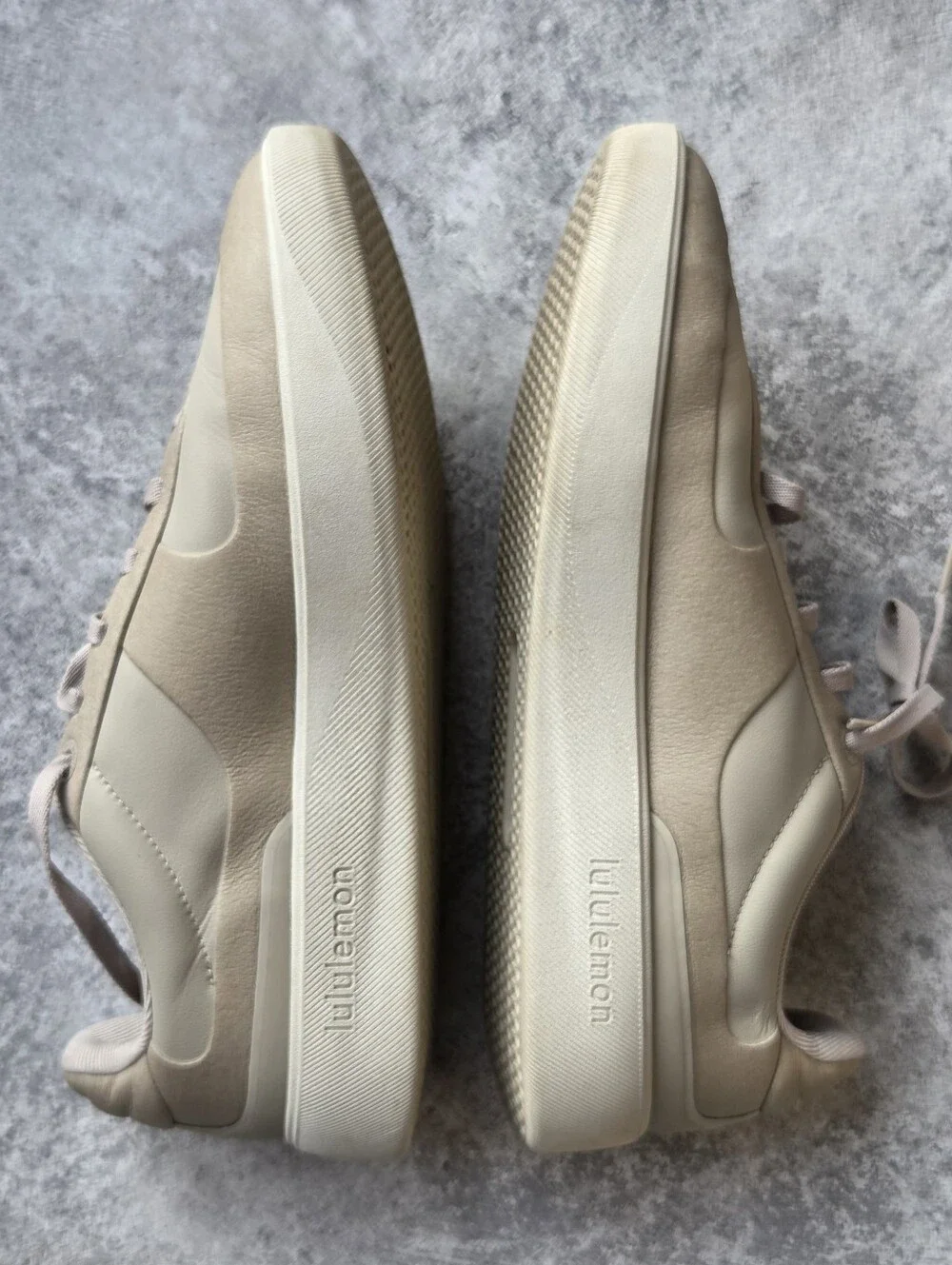 Lululemon Cityverse athletica Woman’s Sand/Taupe Low-Top Sneakers US Size 10